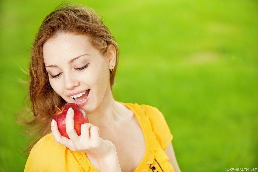 Їжте яблука кожен день!