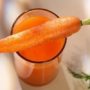 Лікарі назвали маловідомі властивості морквяного соку