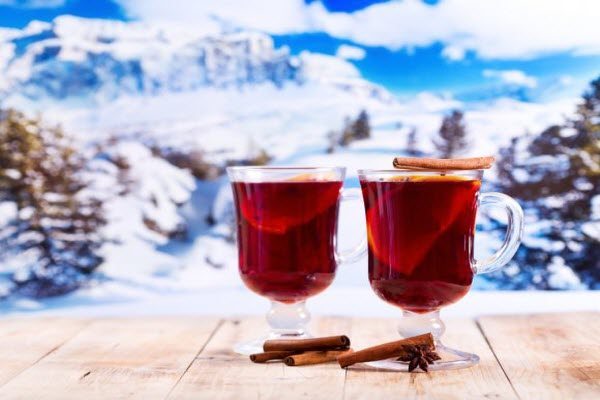 Зимові зігріваючі напої: що пити в холоди?