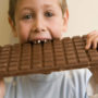 Чому дітям важливо їсти шоколад, розповіли лікарі