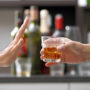 Названо п’ять головних наслідків відмови від алкоголю