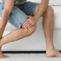 Коли спазми в ногах можуть виявитися симптомом серйозного захворювання