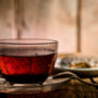 Вчені: Чорний чай ефективно знижує тиск