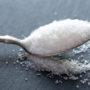 Названо 9 ознак залежності організму від цукру
