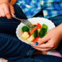 Дієтологи розповіли про корисні харчові звички, які дозволяють поліпшити самопочуття