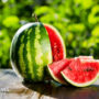 Вчені назвали фрукти і ягоди, які викликають мігрень