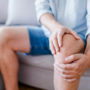 Названі прості способи полегшити біль в ногах