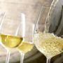 Що зробить з вашим здоров’ям келих білого вина щовечора