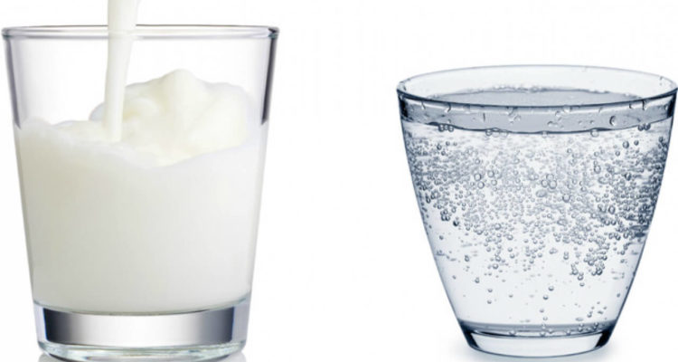 Вода і молоко