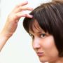 Наскільки погано виривати сиве волосся: 3 можливі наслідки
