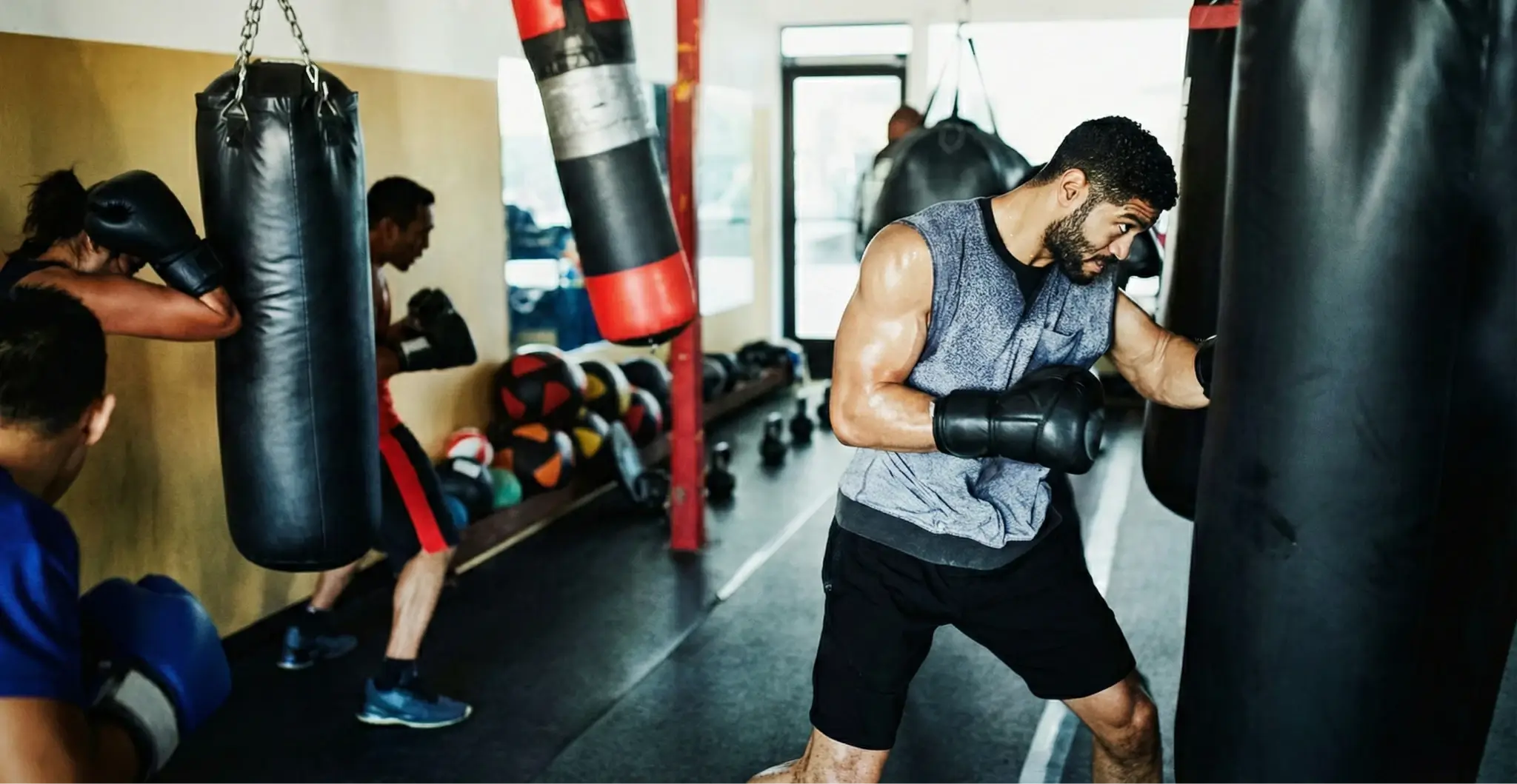 Екіпіровка для занять тайським боксом